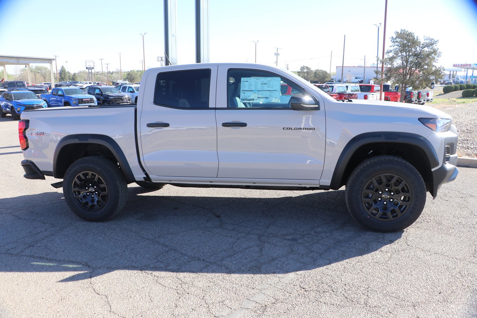 New 2026 Chevrolet Colorado Trail Boss image 8