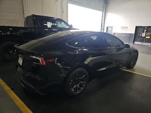 Used 2024 Tesla Model 3 Standard Range RWD image 3
