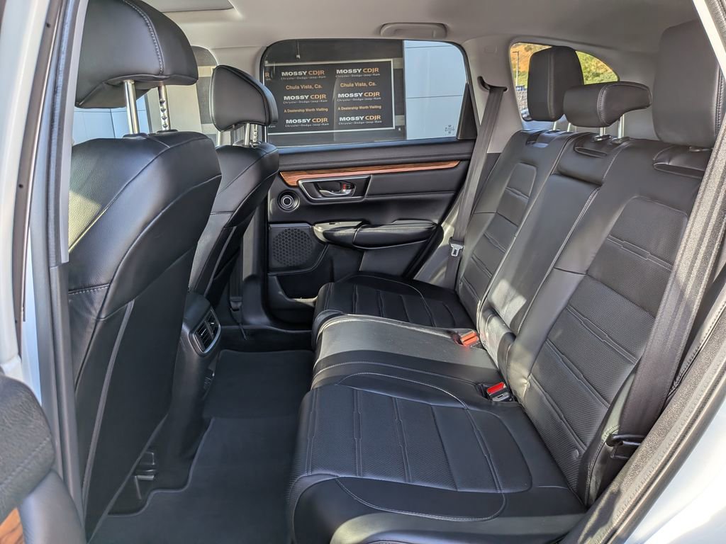 Used 2018 Honda CR-V Touring image 28