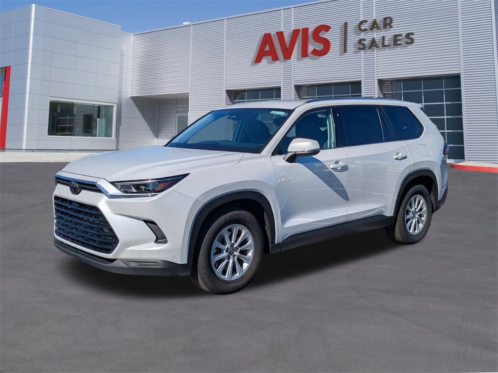 Used 2025 Toyota Grand Highlander FWD image 1