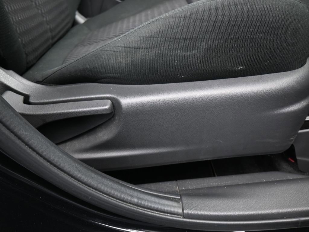 Used 2023 Mitsubishi Eclipse Cross LE image 37