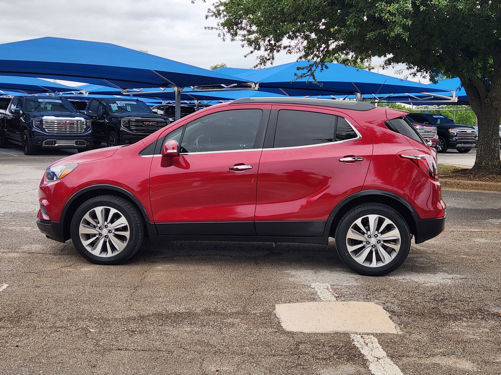 Used 2019 Buick Encore Preferred FWD image 3
