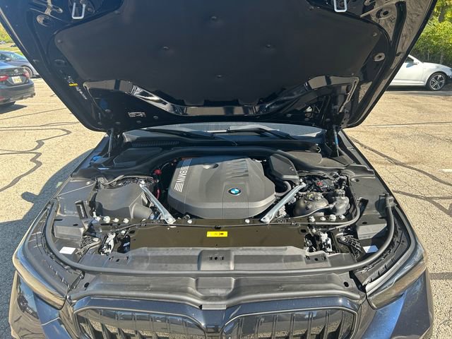 New 2026 BMW 550e xDrive w/ Executive Package image 26