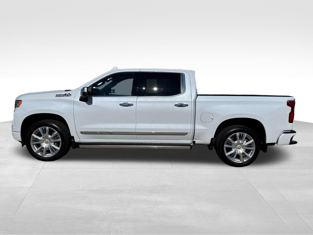 Certified 2026 Chevrolet Silverado 1500 High Country AWD/4WD image 3