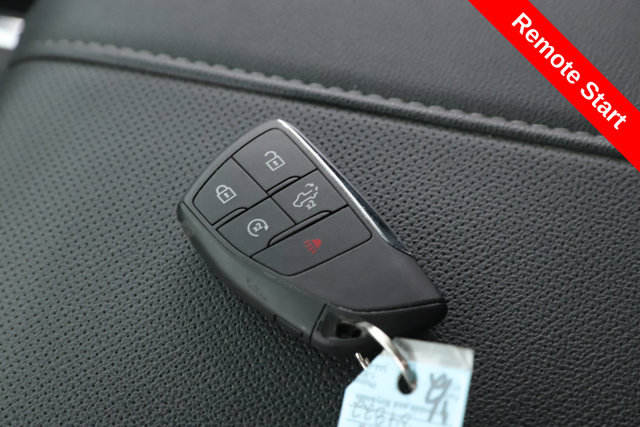 Used 2025 GMC Sierra 2500 SLT AWD/4WD image 4