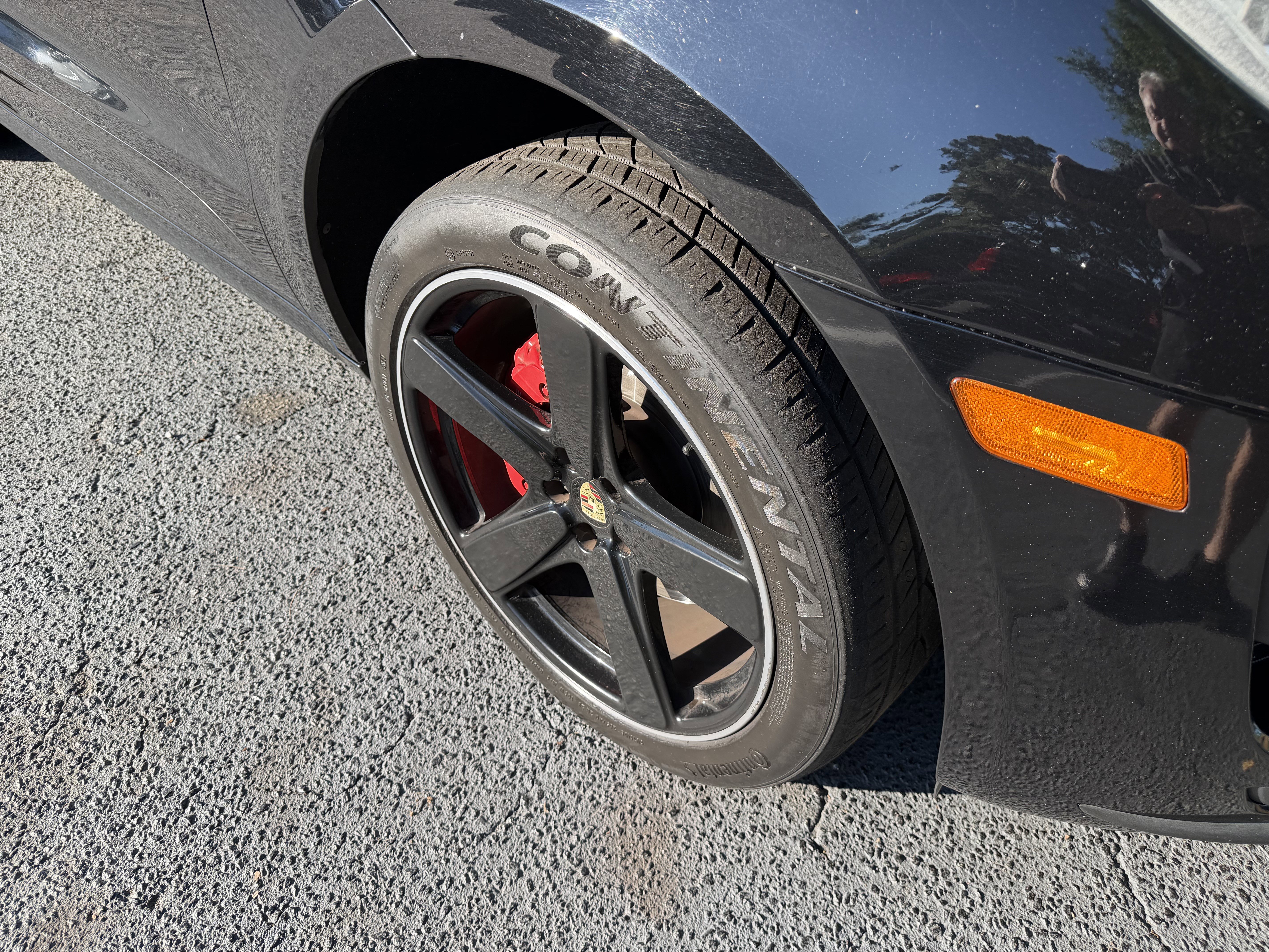 Used 2016 Porsche Macan Turbo AWD/4WD image 11
