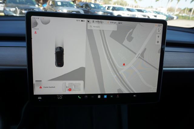 Used 2025 Tesla Model Y Long Range image 4