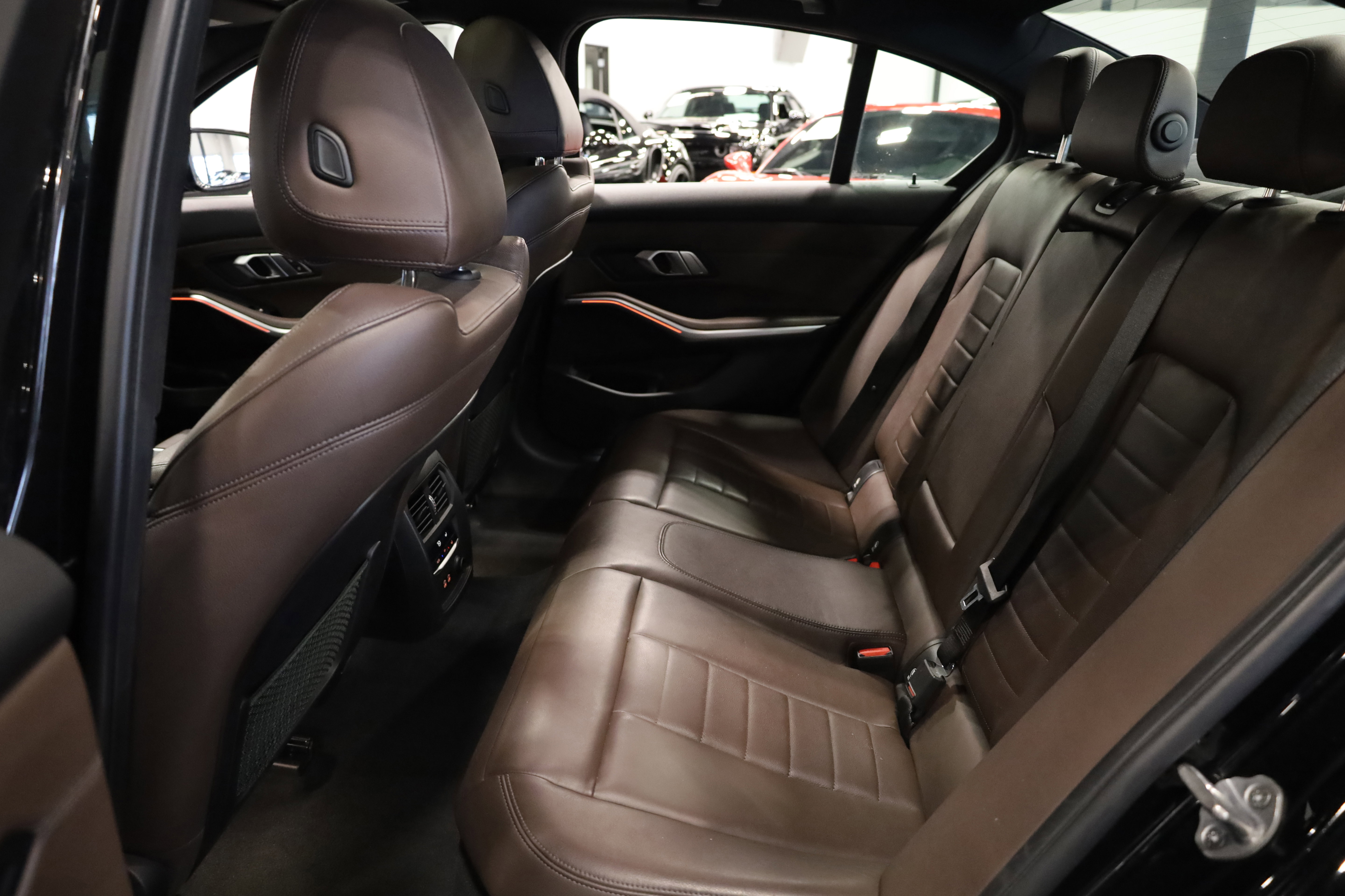 Used 2020 BMW 330i xDrive Sedan w/ Premium Package image 37