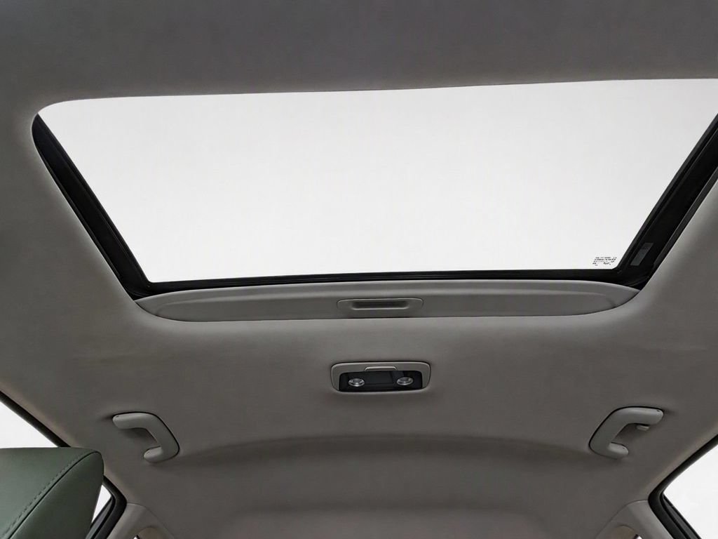 Certified 2024 Kia Seltos SX w/ SX Sunroof Package AWD/4WD image 37