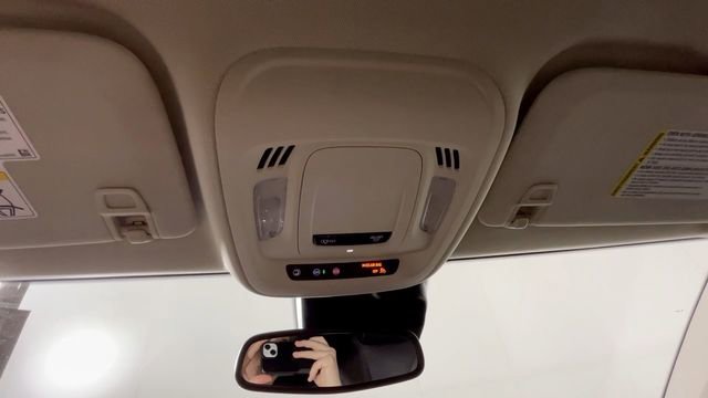 Used 2022 Buick Envision Preferred FWD image 36
