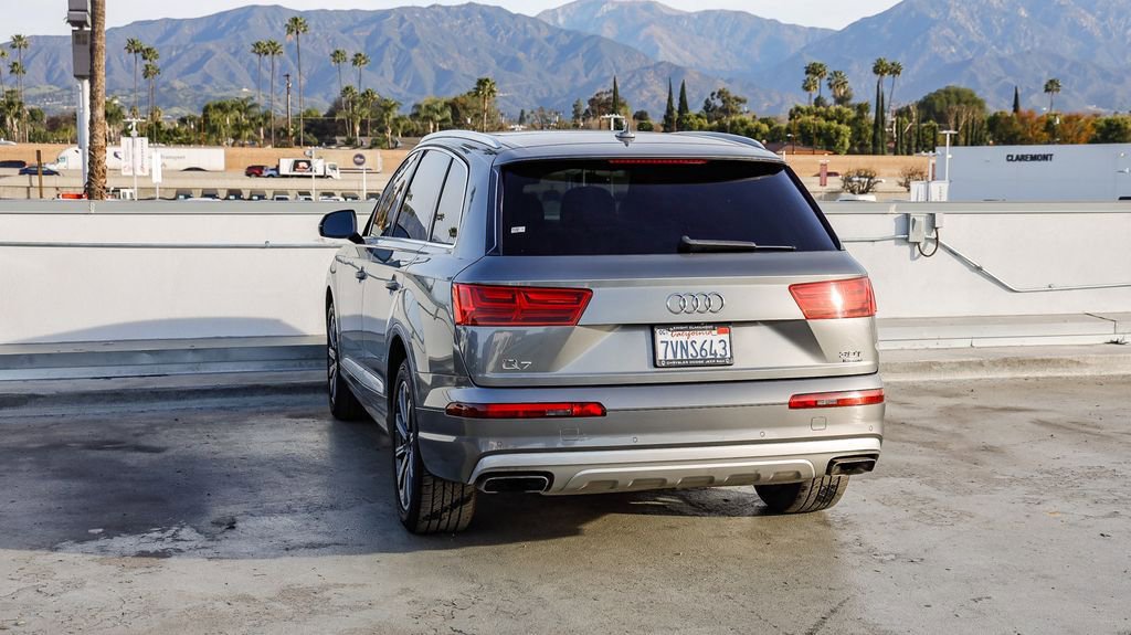 Used 2017 Audi Q7 3.0T Premium Plus image 7