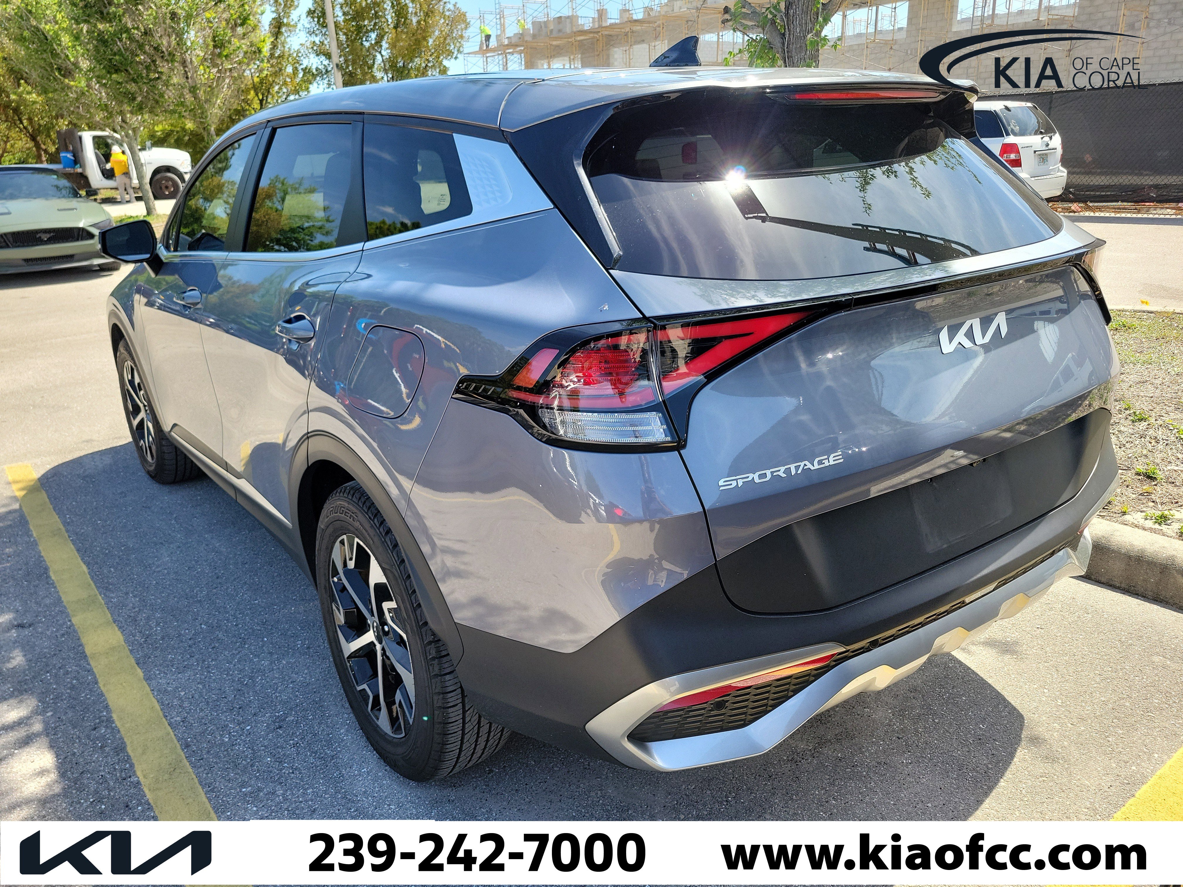 Certified 2023 Kia Sportage EX image 4