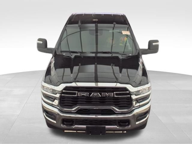 Used 2025 RAM 2500 Big Horn AWD/4WD video 2