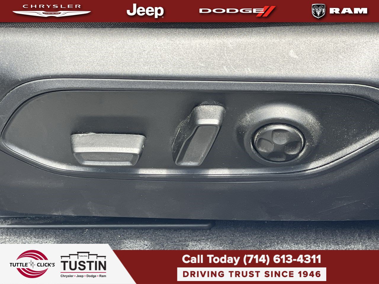Used 2023 Jeep Grand Cherokee 4WD 4xe w/ Luxury Tech Group II image 24