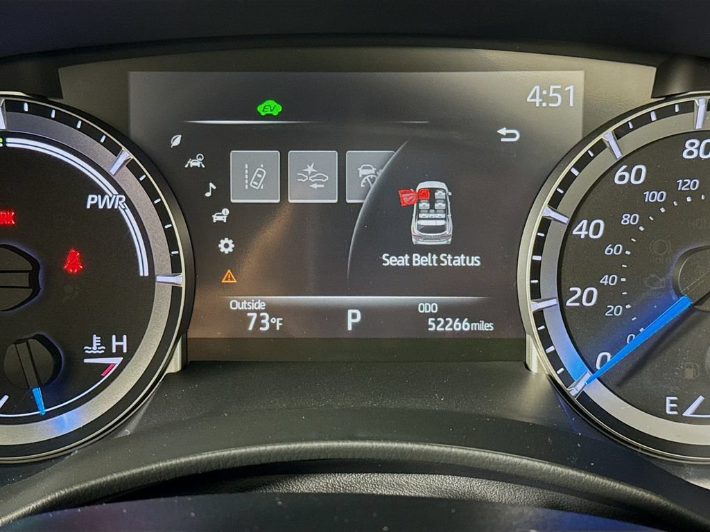 Used 2023 Toyota Highlander XLE FWD image 12