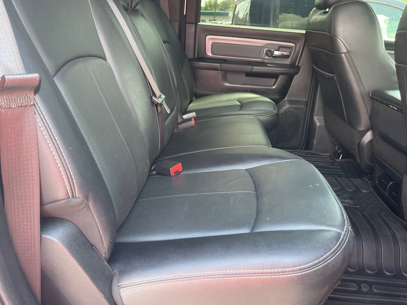 Used 2018 RAM 2500 Power Wagon w/ Leather & Luxury Group AWD/4WD image 16