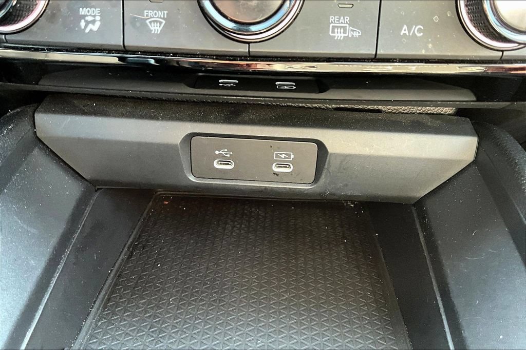 Used 2023 Honda Accord EX-L image 13