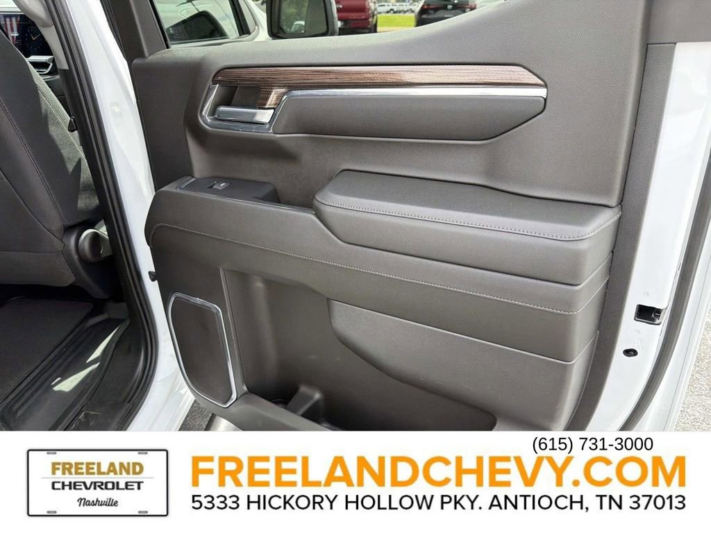 Used 2023 Chevrolet Silverado 1500 RST w/ Rally Edition AWD/4WD image 21