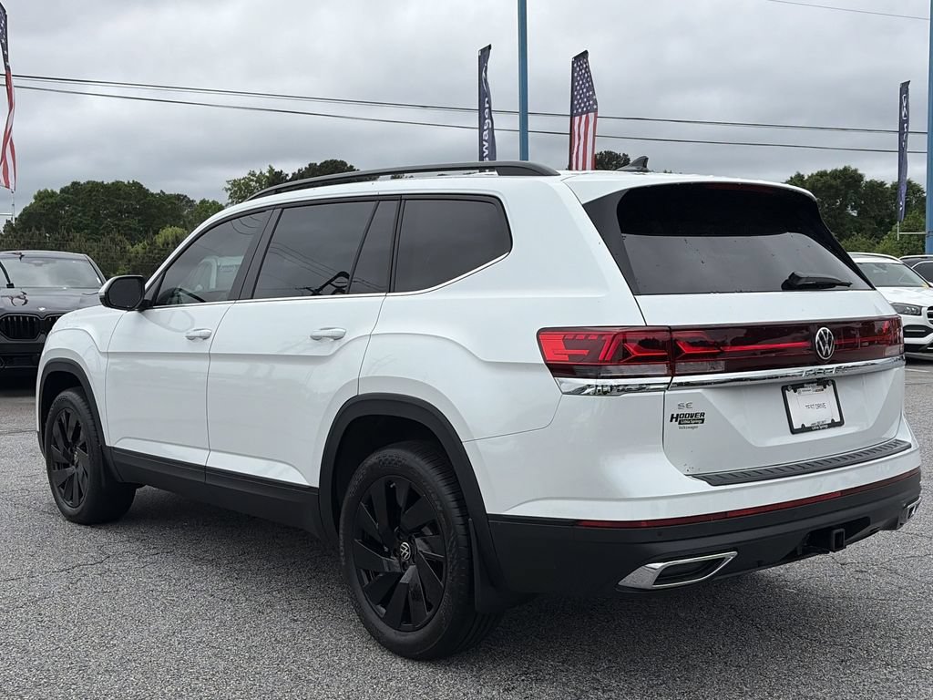 Certified 2026 Volkswagen Atlas SE FWD image 4