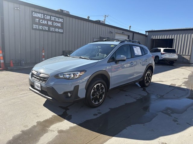 Used 2023 Subaru Crosstrek 2.0i Premium image 3