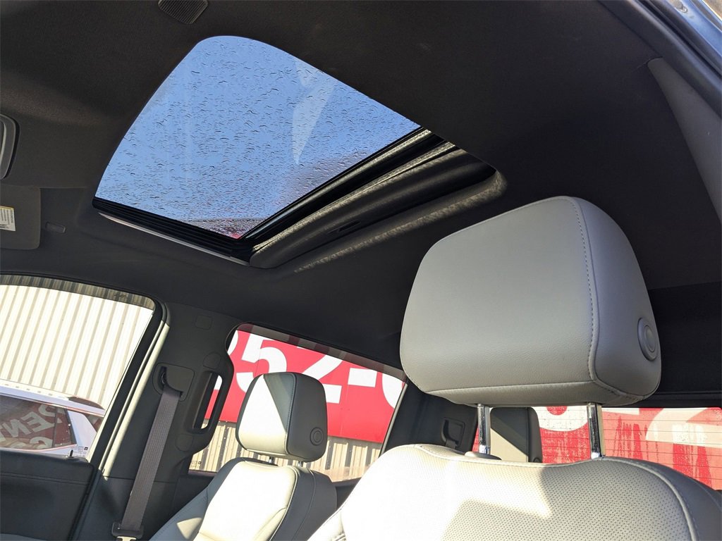 Certified 2021 Chevrolet Silverado 1500 LTZ w/ LTZ Premium Package image 13