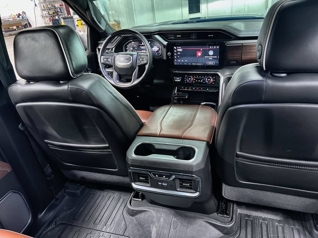 Used 2025 GMC Sierra 1500 Denali Ultimate AWD/4WD image 21