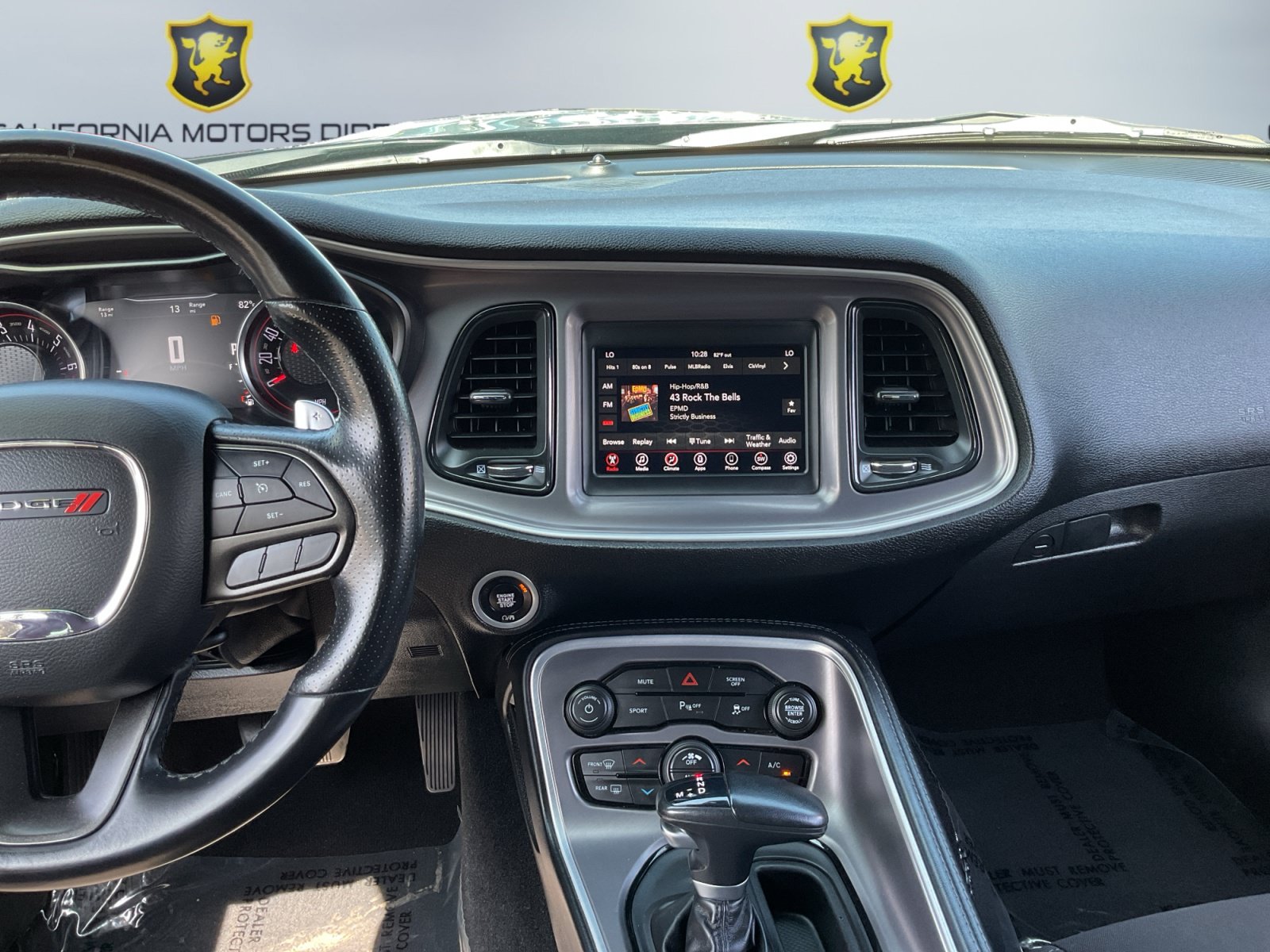 Used 2022 Dodge Challenger GT AWD/4WD image 12