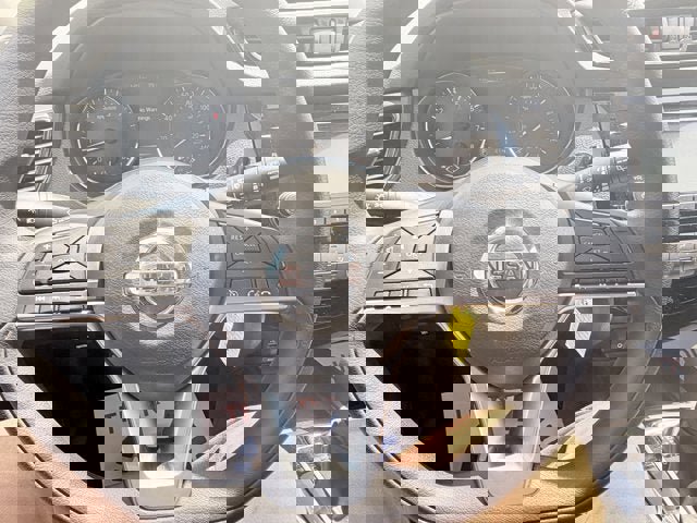 Used 2017 Nissan Rogue S image 16