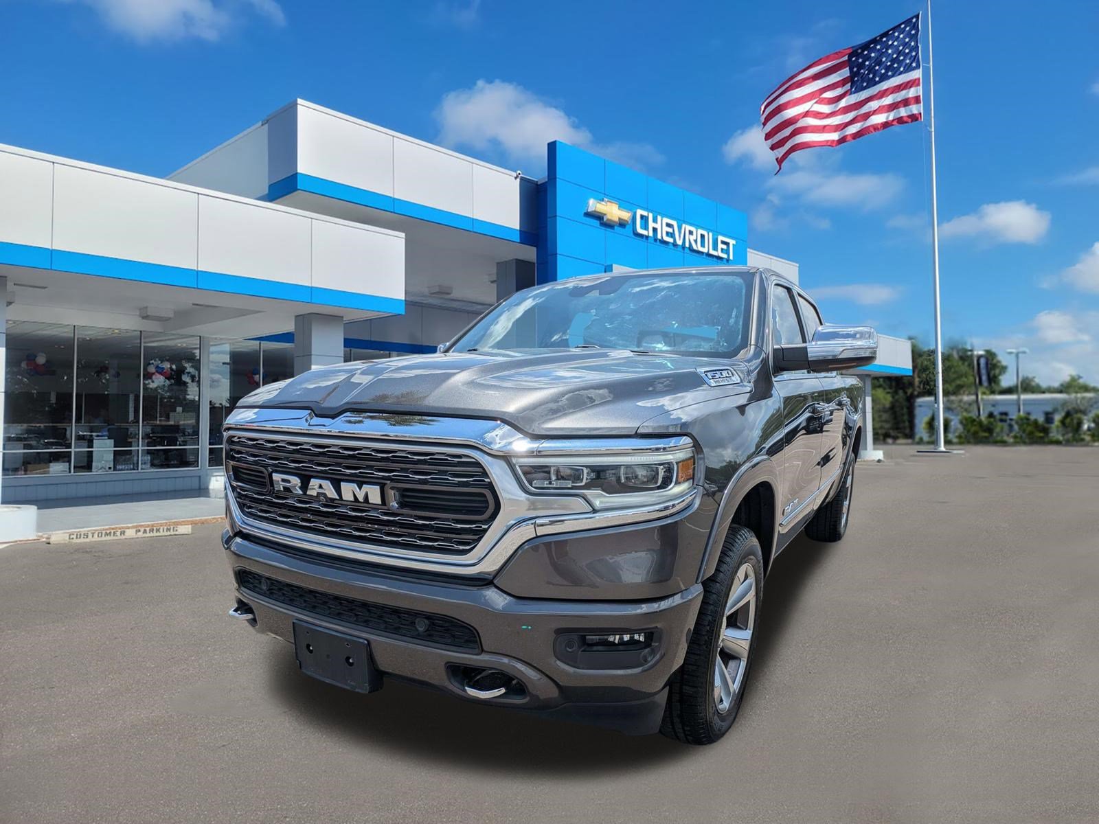 Used 2019 RAM 1500 Limited RWD image 5