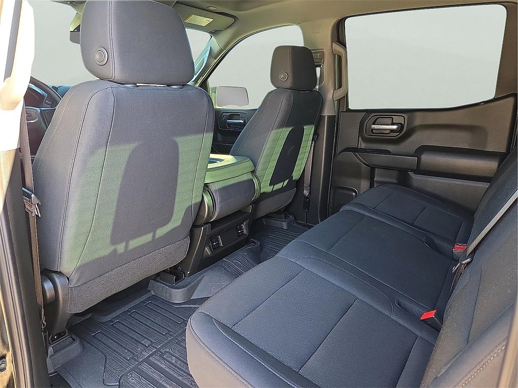 Used 2025 GMC Sierra 1500 Pro w/ Graphite Edition image 9