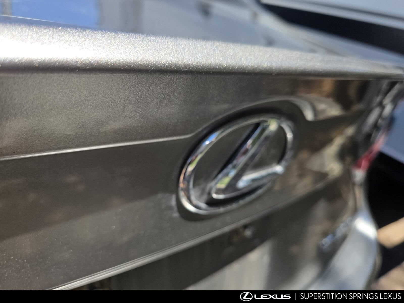 Used 2019 Lexus IS 300 F Sport w/ F Sport Package RWD image 11