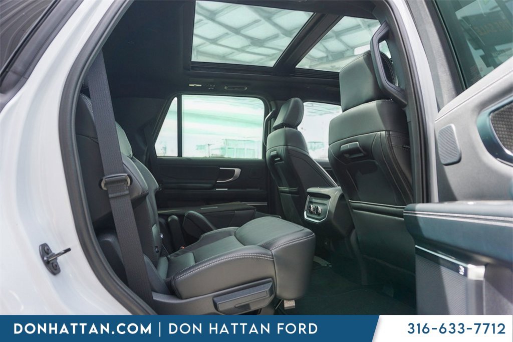 New 2025 Ford Expedition Platinum image 30