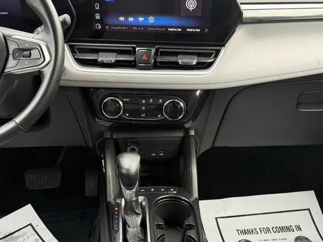 Used 2025 Chevrolet TrailBlazer LT w/ Convenience Package image 14