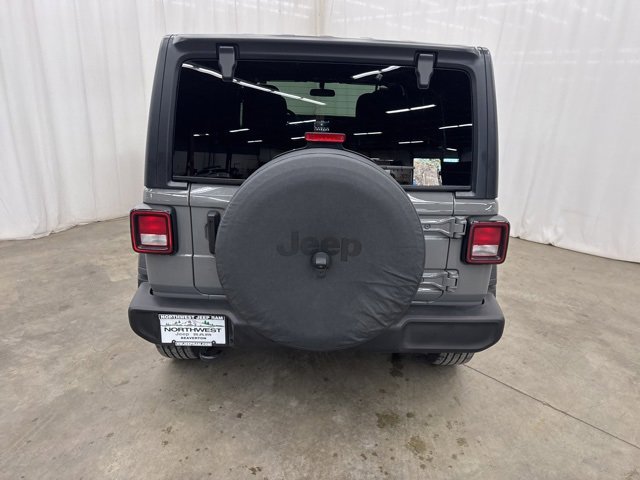 Used 2021 Jeep Wrangler Unlimited Sport image 22