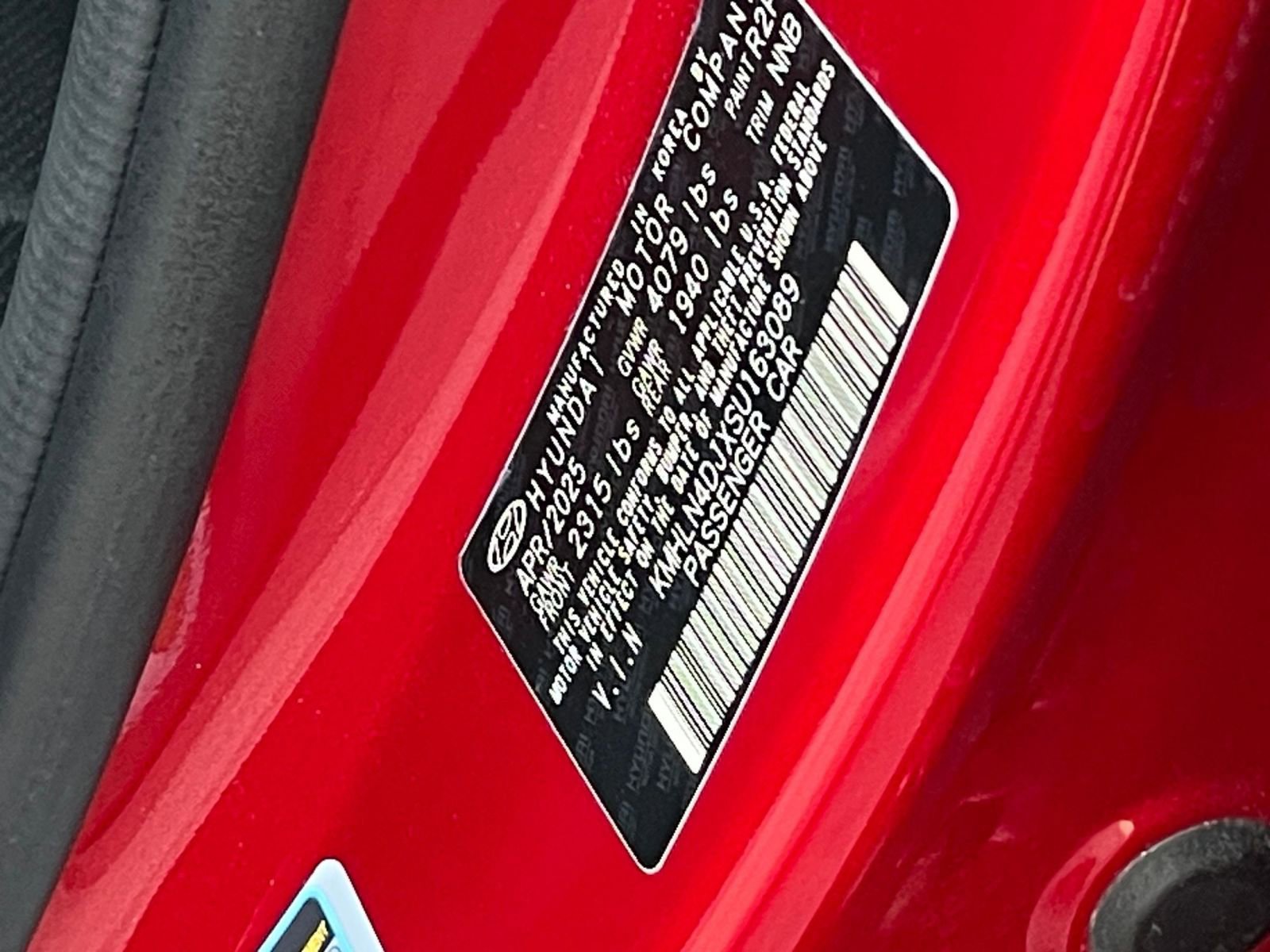 Used 2025 Hyundai Elantra Limited image 32