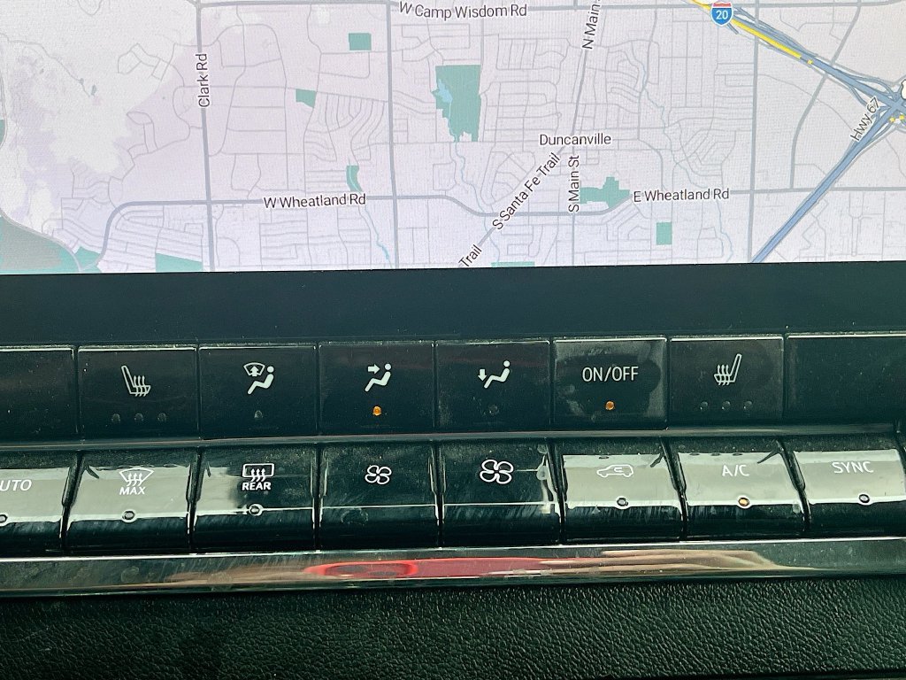 Used 2025 Chevrolet Colorado Trail Boss AWD/4WD image 20