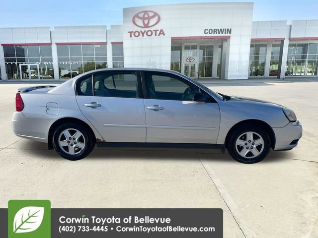 Used 2005 Chevrolet Malibu LS w/ Preferred Equipment Group FWD image 6