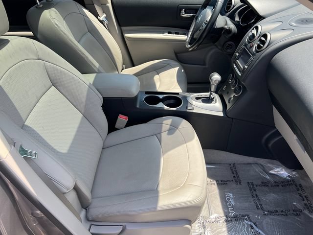 Used 2011 Nissan Rogue SV w/ SL Pkg FWD image 16