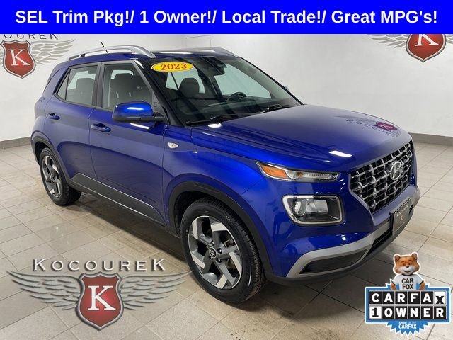 Used 2023 Hyundai Venue SEL image 1
