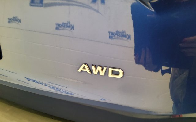 Used 2023 Nissan Rogue S image 43