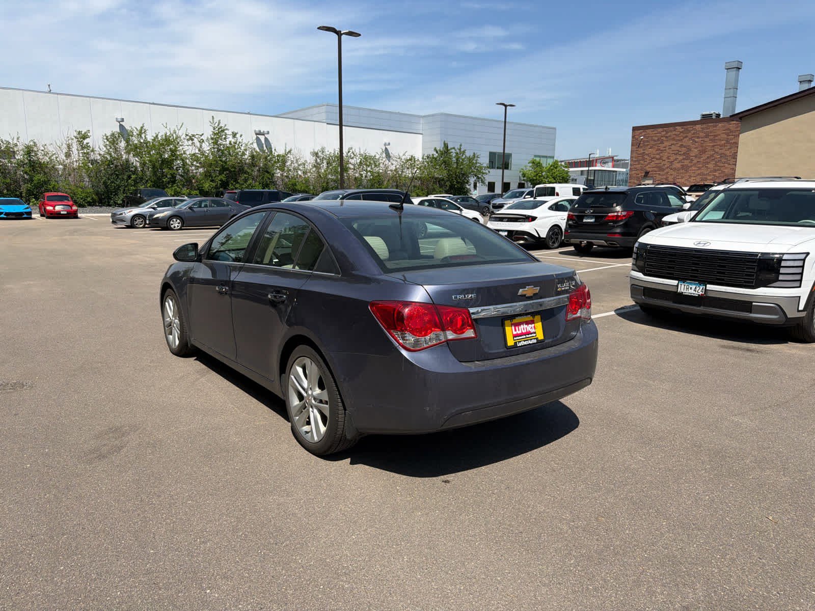 Used 2013 Chevrolet Cruze LTZ FWD image 3