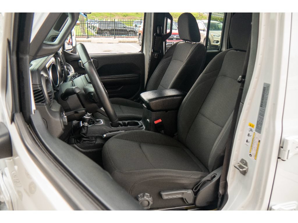 Used 2018 Jeep Wrangler Unlimited Sport S AWD/4WD image 10