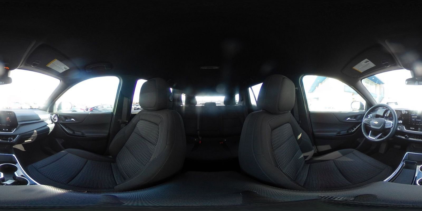 Used 2025 Chevrolet Equinox LT image 41