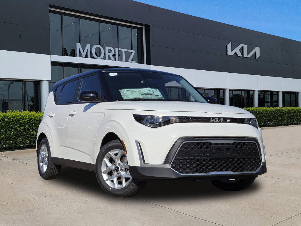 New 2025 Kia Soul S image 1