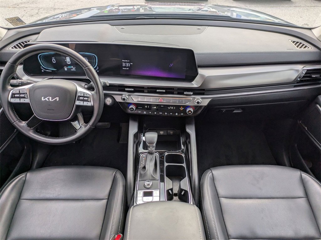 Used 2024 Kia Telluride LX image 16