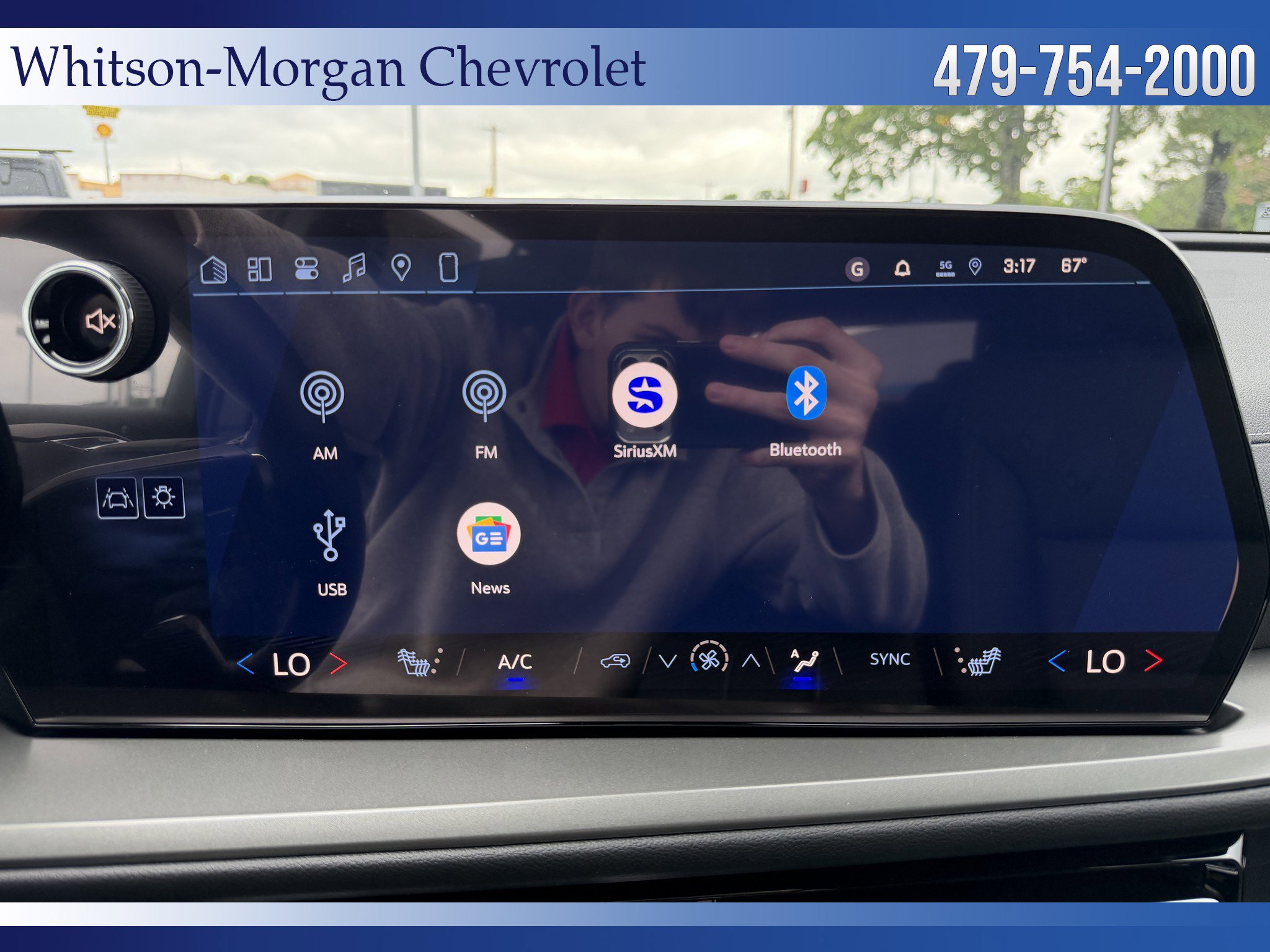 New 2026 Chevrolet Traverse LT w/ Sun and Wheel Package FWD image 25