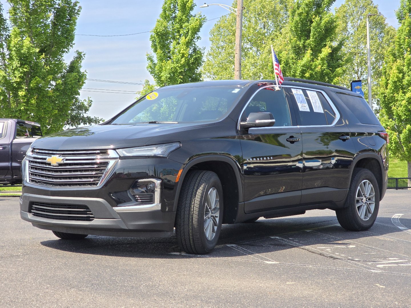 Used 2023 Chevrolet Traverse LT AWD/4WD image 23