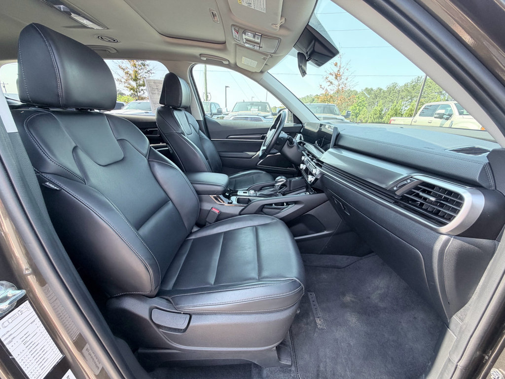 Used 2025 Kia Telluride S AWD/4WD image 25