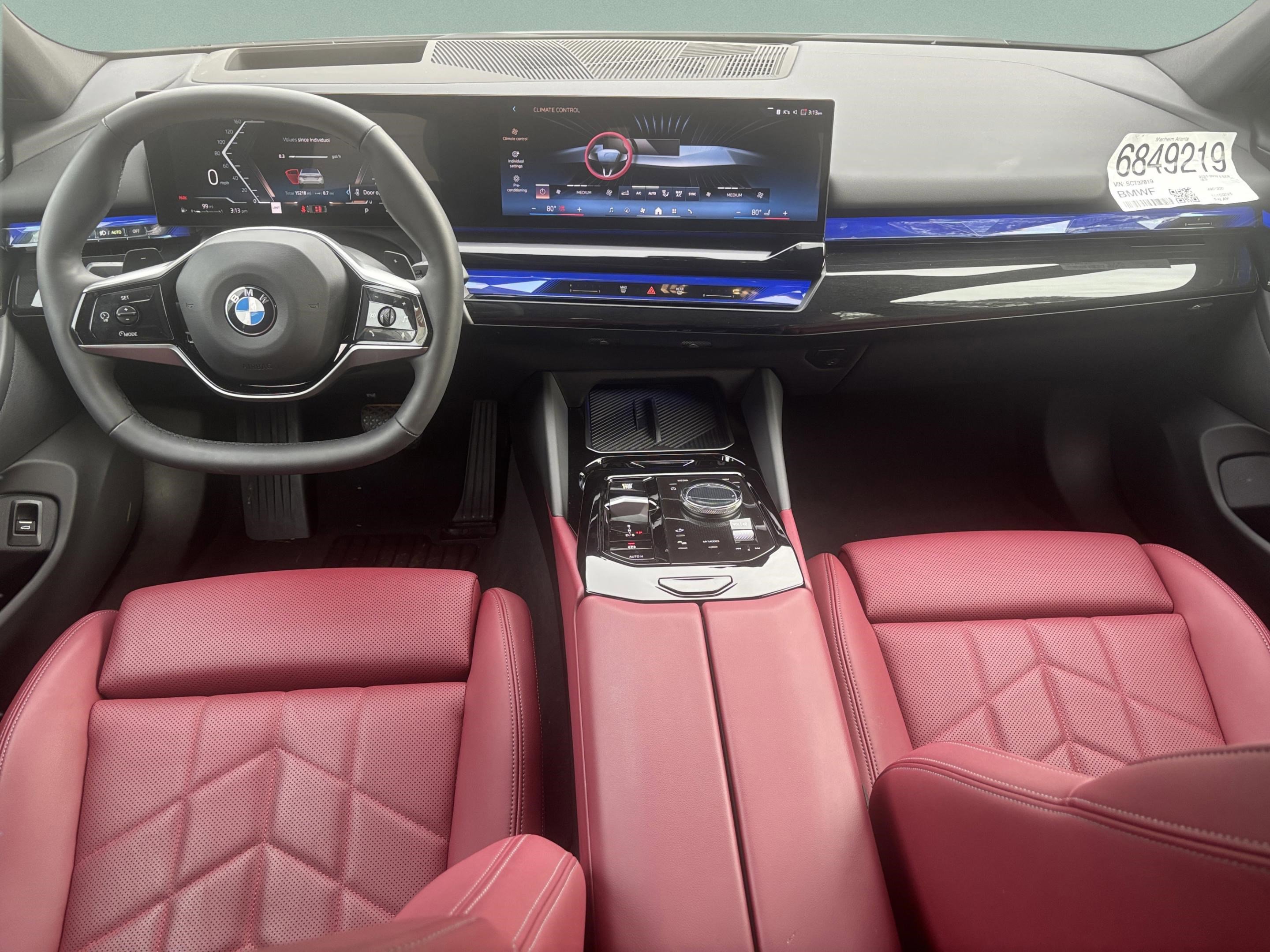 Used 2025 BMW 540i xDrive image 8