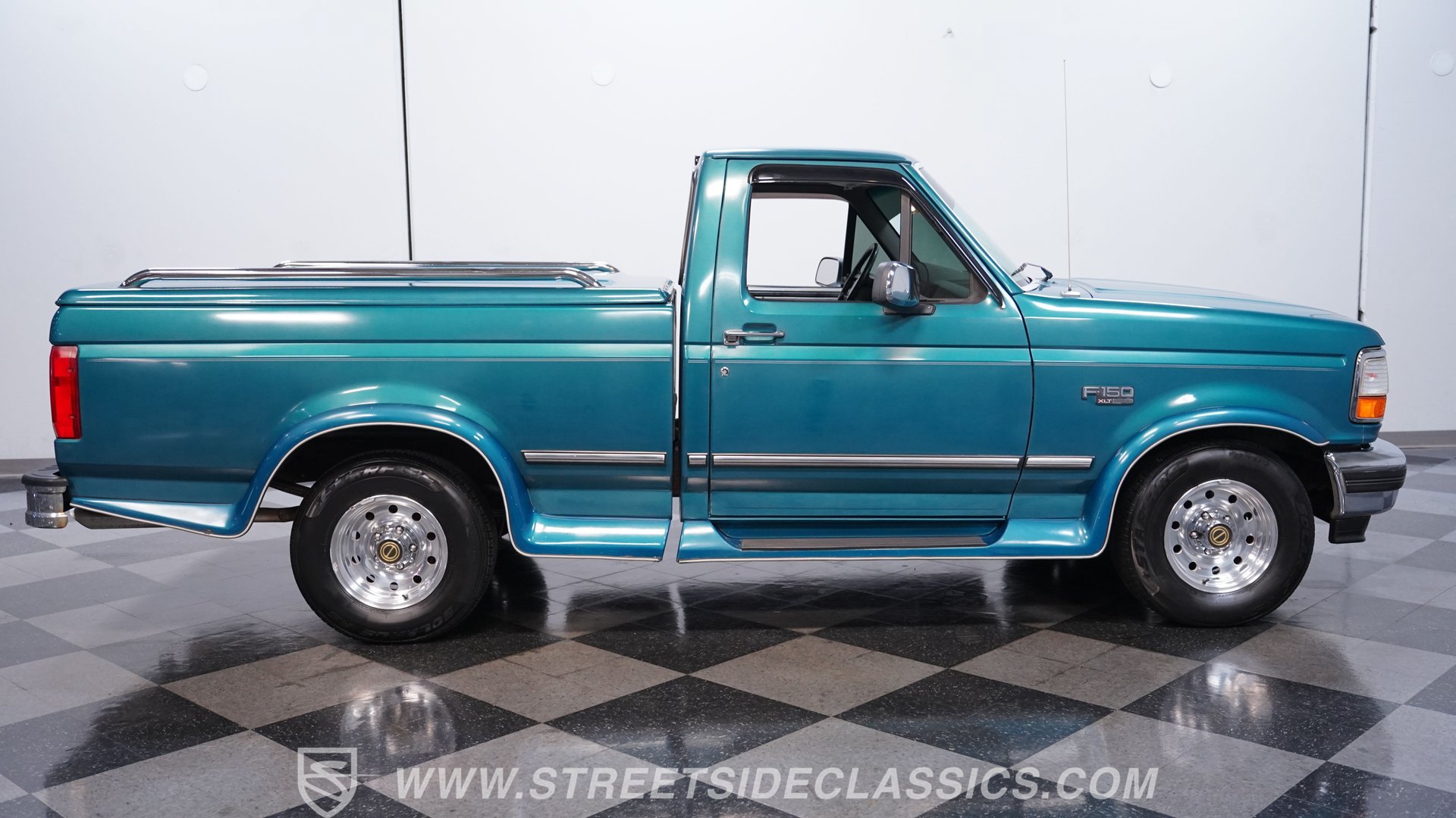 Used 1996 Ford F150 2WD Regular Cab image 13